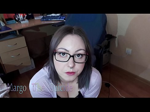 ❤️ 戴眼鏡的性感女孩在鏡頭前深吸假陽具 ️ 只是色情 在色情 zh-tw.killvs.top ❌❤